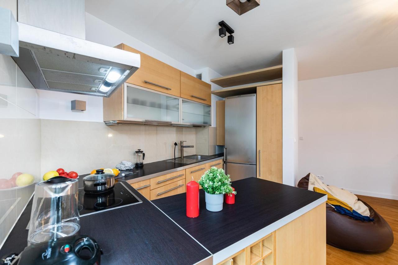 Superapart Wilanowska 7, "Pet-Friendly With Elevator & Parking" Apartment Varşovia Exterior foto